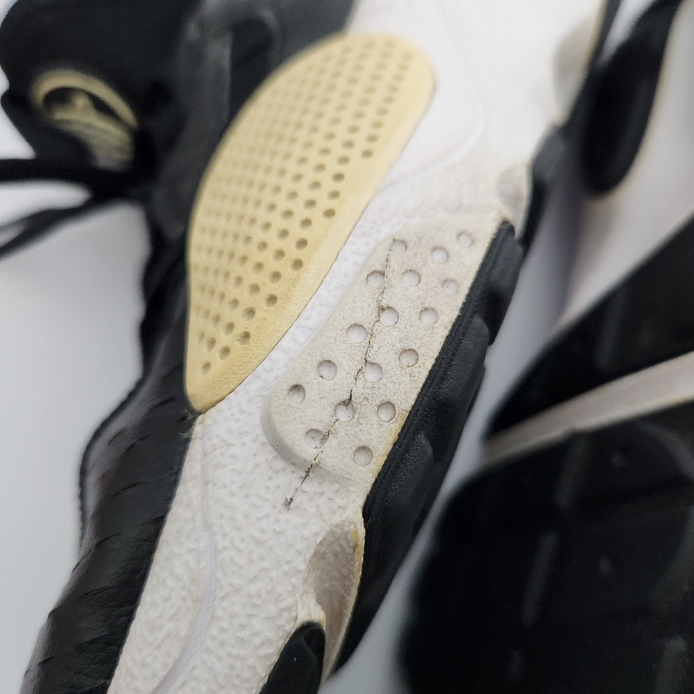 Nike Huarache E.D.G.E. Mens Size 9.5 Black/White Lace Up Sneakers AV3598-001 - Picture 9 of 15